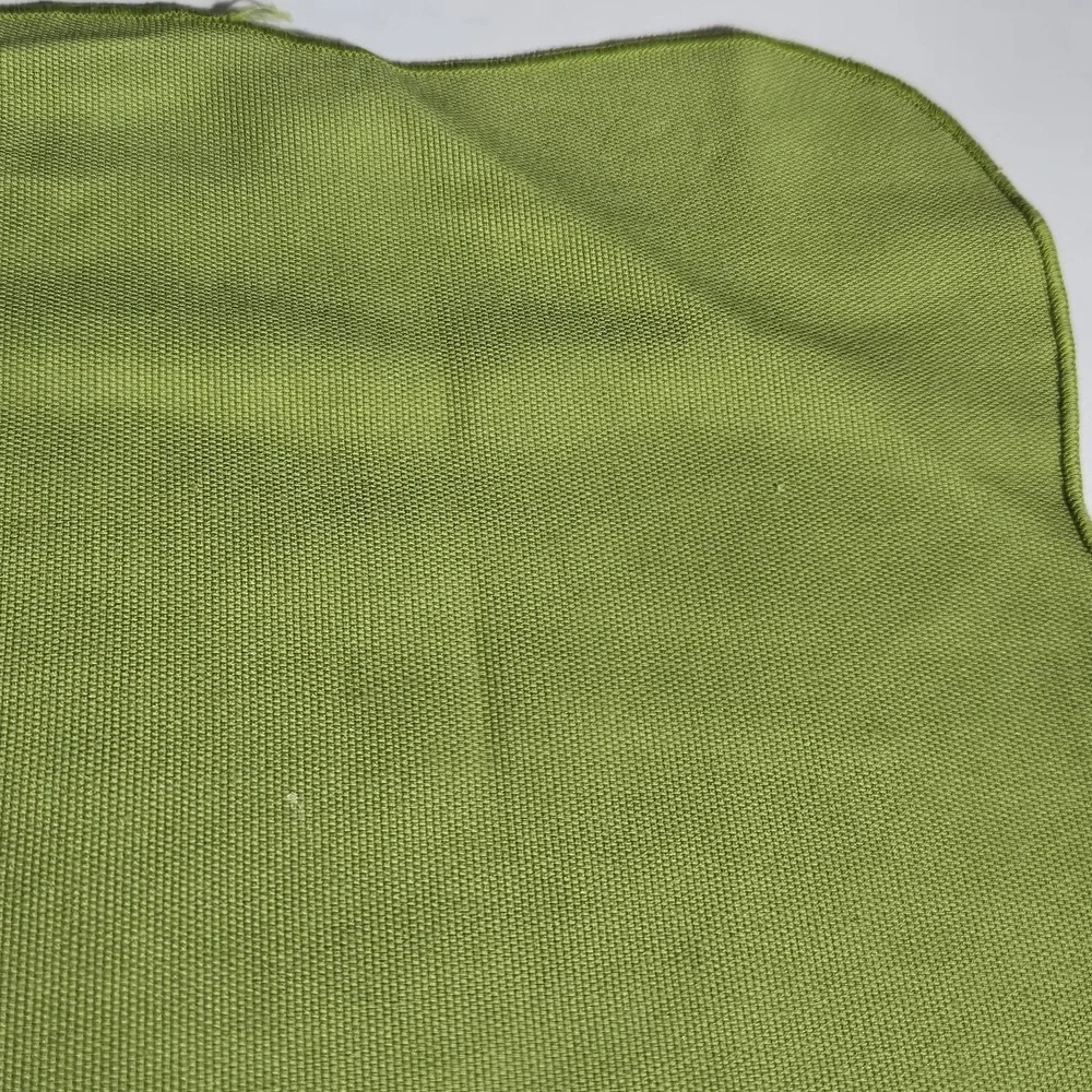 Set‎ of 3 Vtg Cotton Linen Dinner Napkins Cross Stitched Flower Scalloped Edge